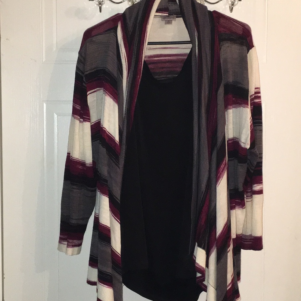 Sweater shrug & black tank